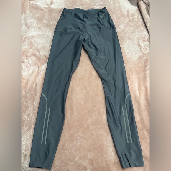 Nike Women's Speed Tight Fit 7/8 Running Leggings gray size S small - Picture 1 of 5